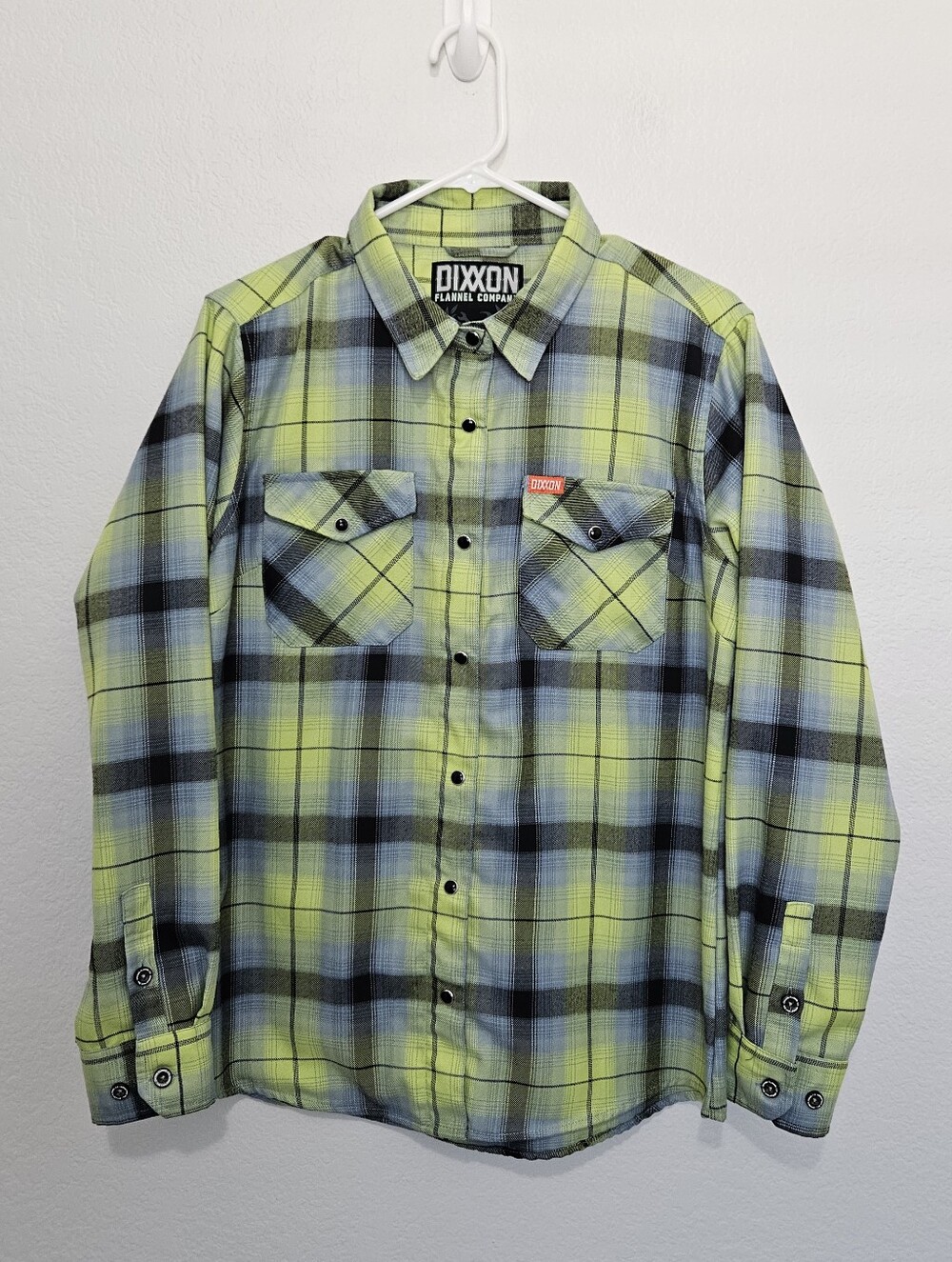 Dixxon The Challenger Plaid Neon Black Snap Button Long Sleeve Top Womens Large